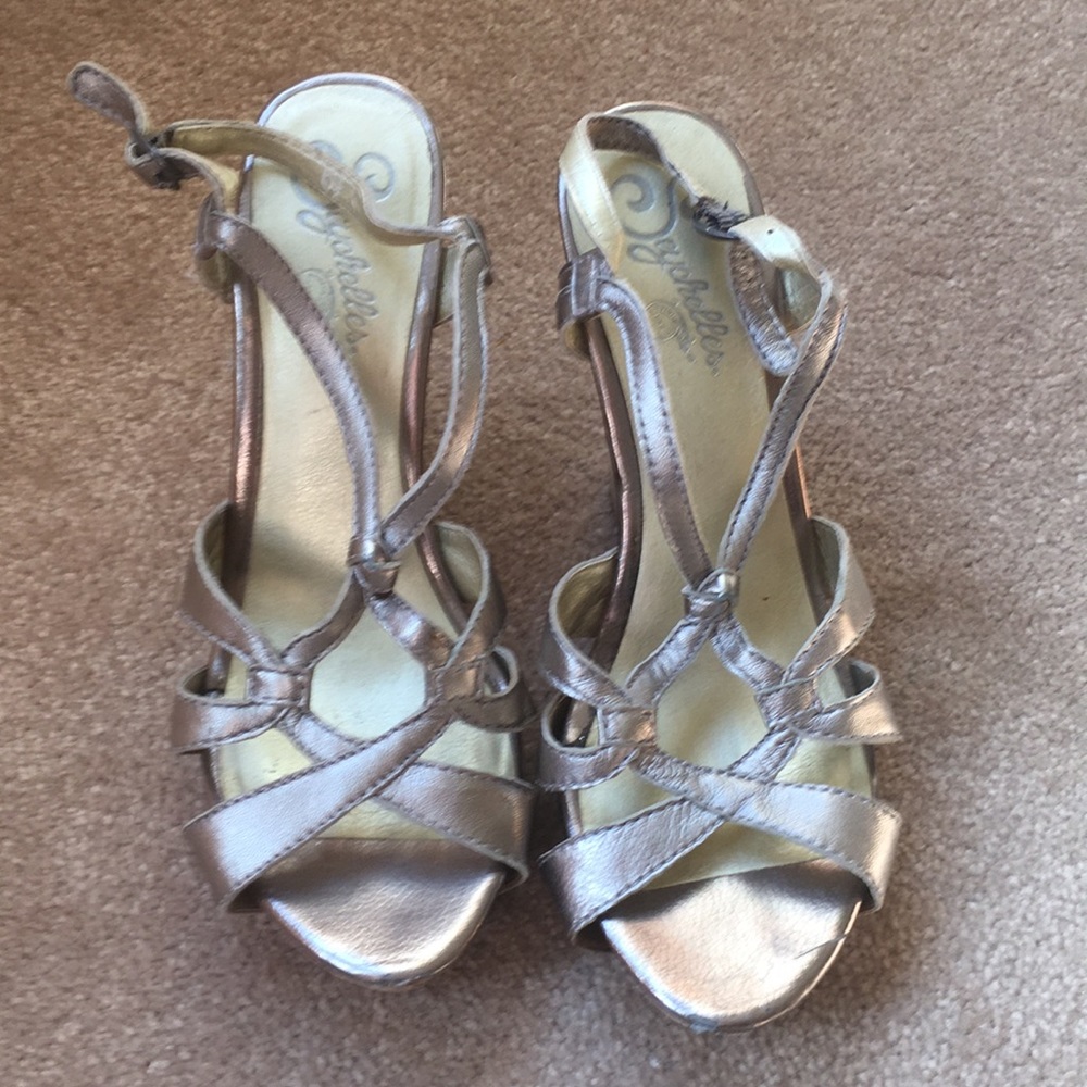 Seychelles Silver Platform Strappy Sandal
